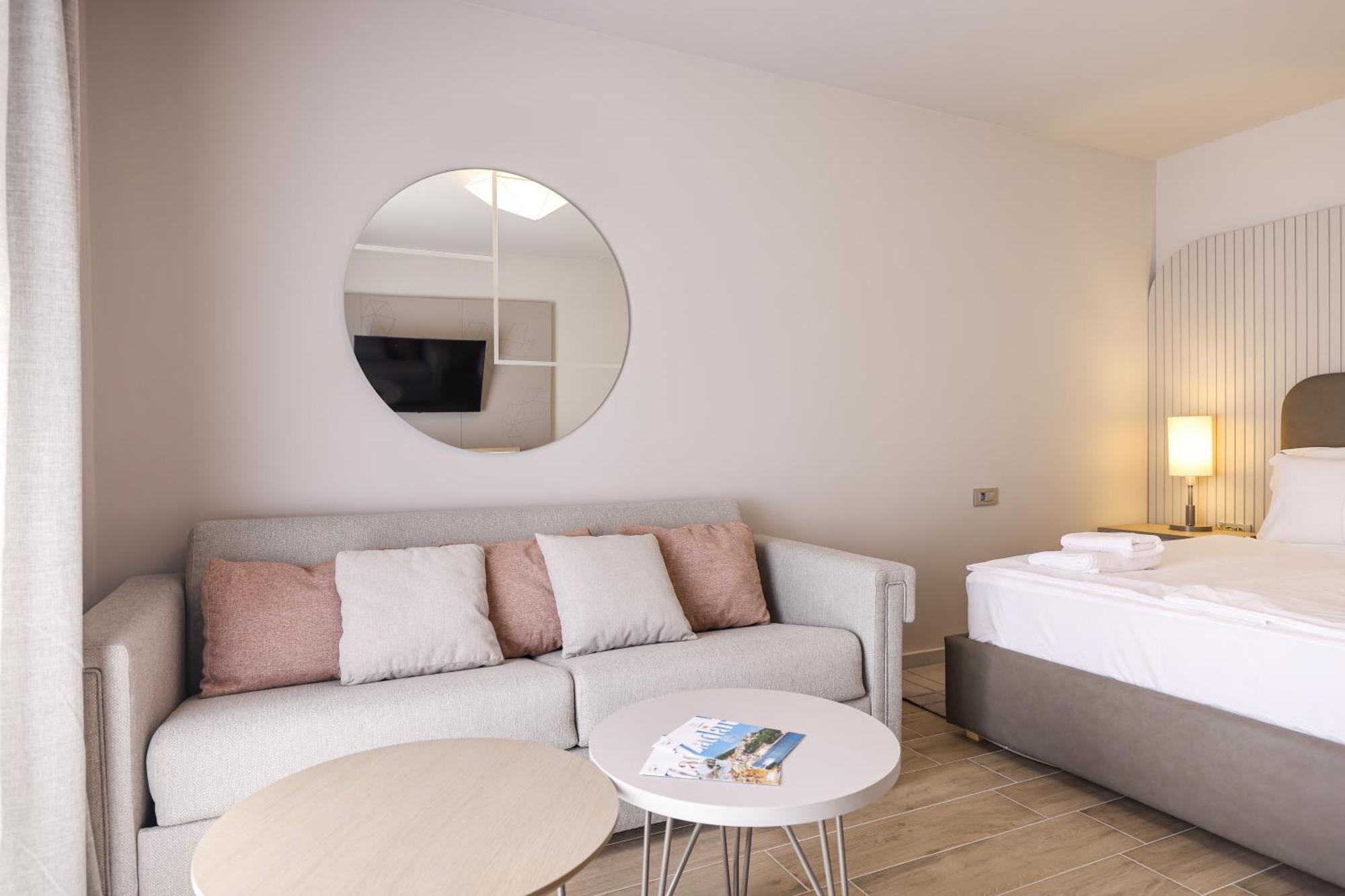 Arsenal Lofts Daire Zadar Oda fotoğraf