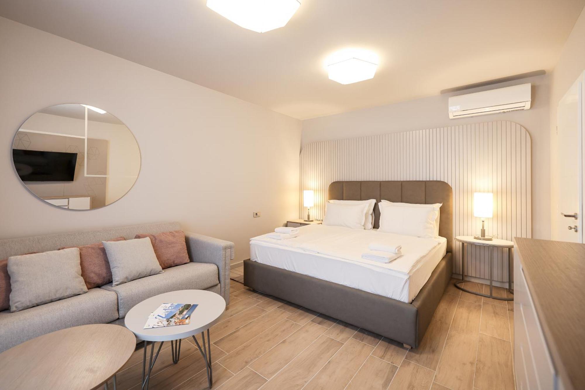 Arsenal Lofts Daire Zadar Dış mekan fotoğraf